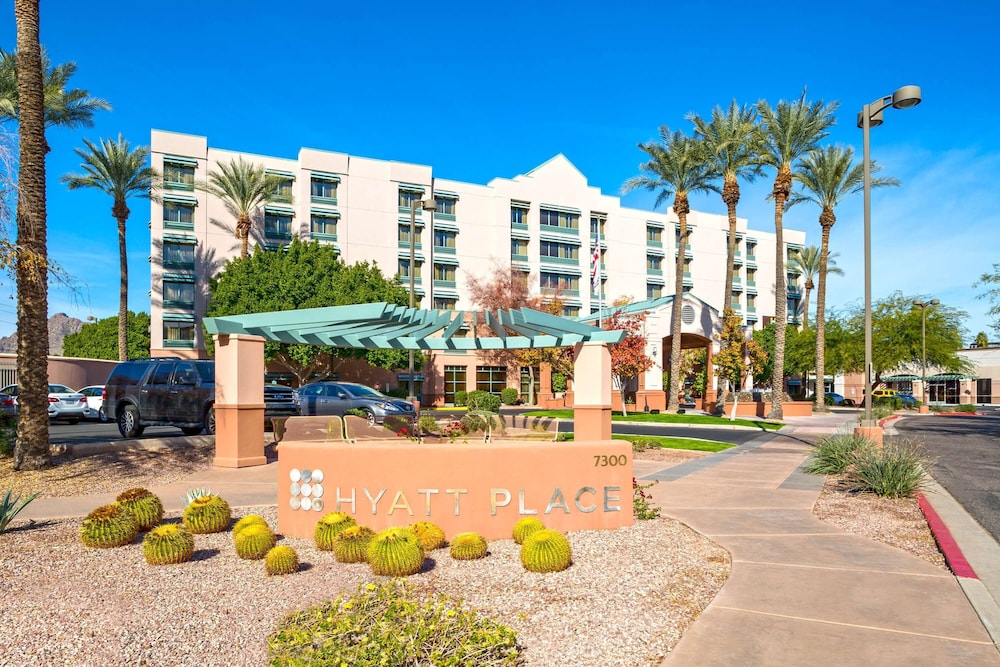 Hyatt Place Scottsdale/Old Town 55/65