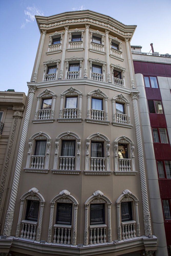 Laleli Blue Marmara Hotel in ISTANBUL