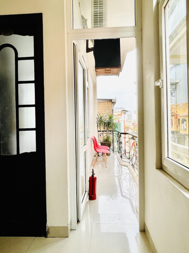 Eva Homestay 35/50