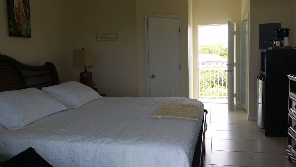 Harbor Breeze Villas 12/64