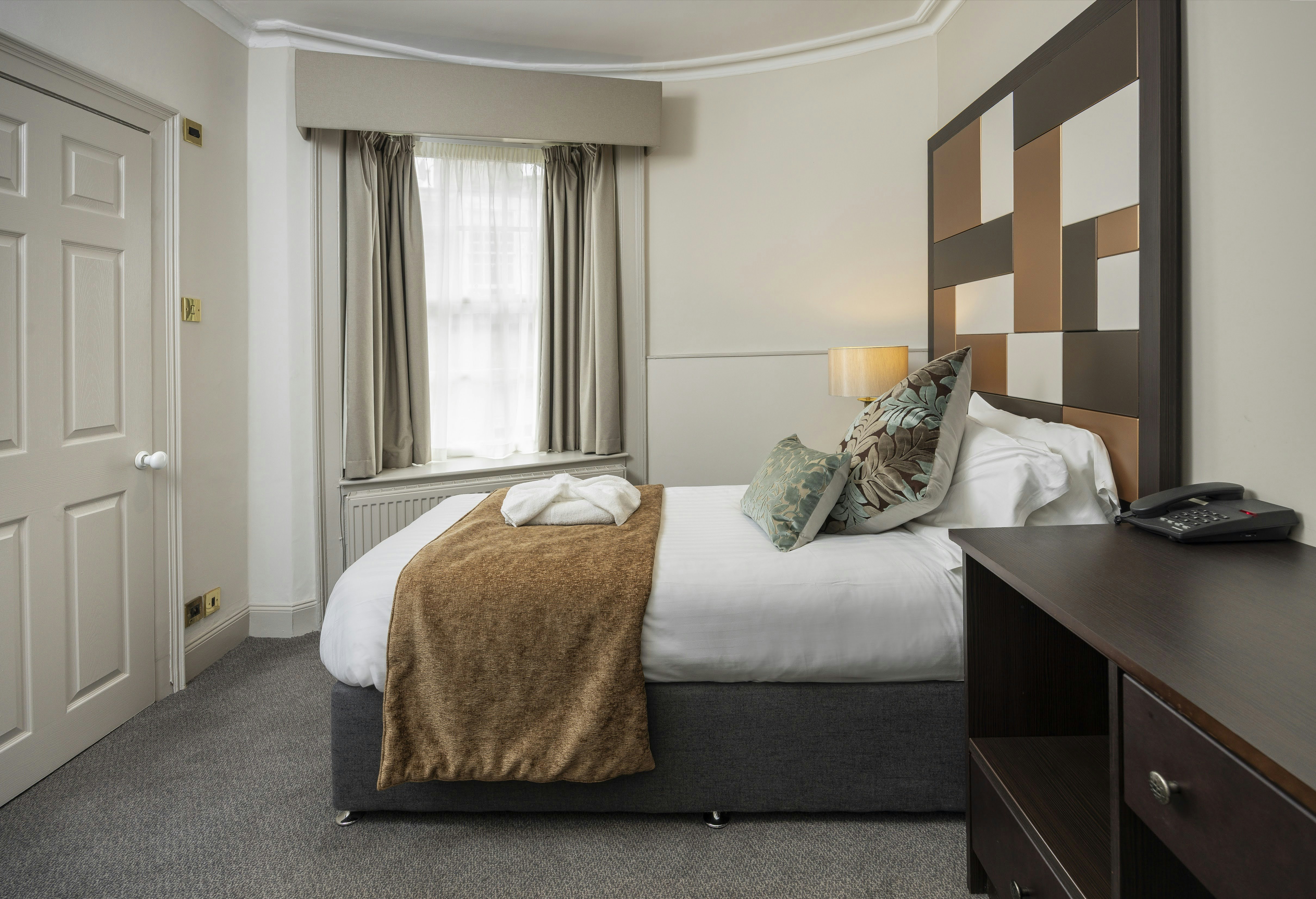 Albany Hotel Edinburgh 15/23