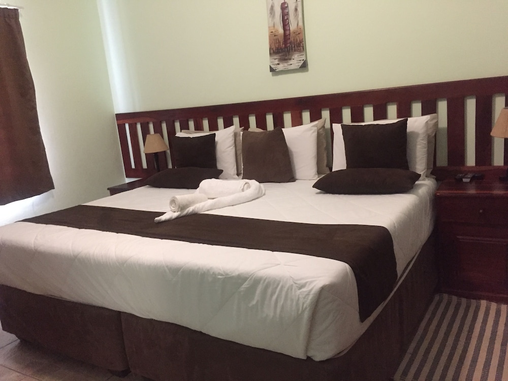 Masikiro Self-Catering Units 9/45