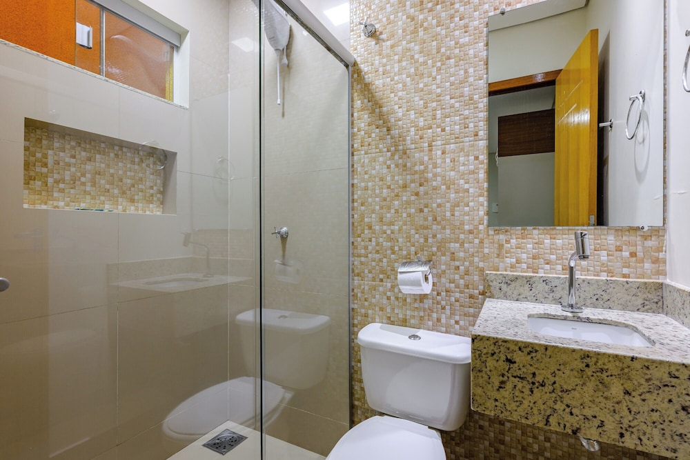 OYO Tropical Confort Hotel, Brasilia 58/60