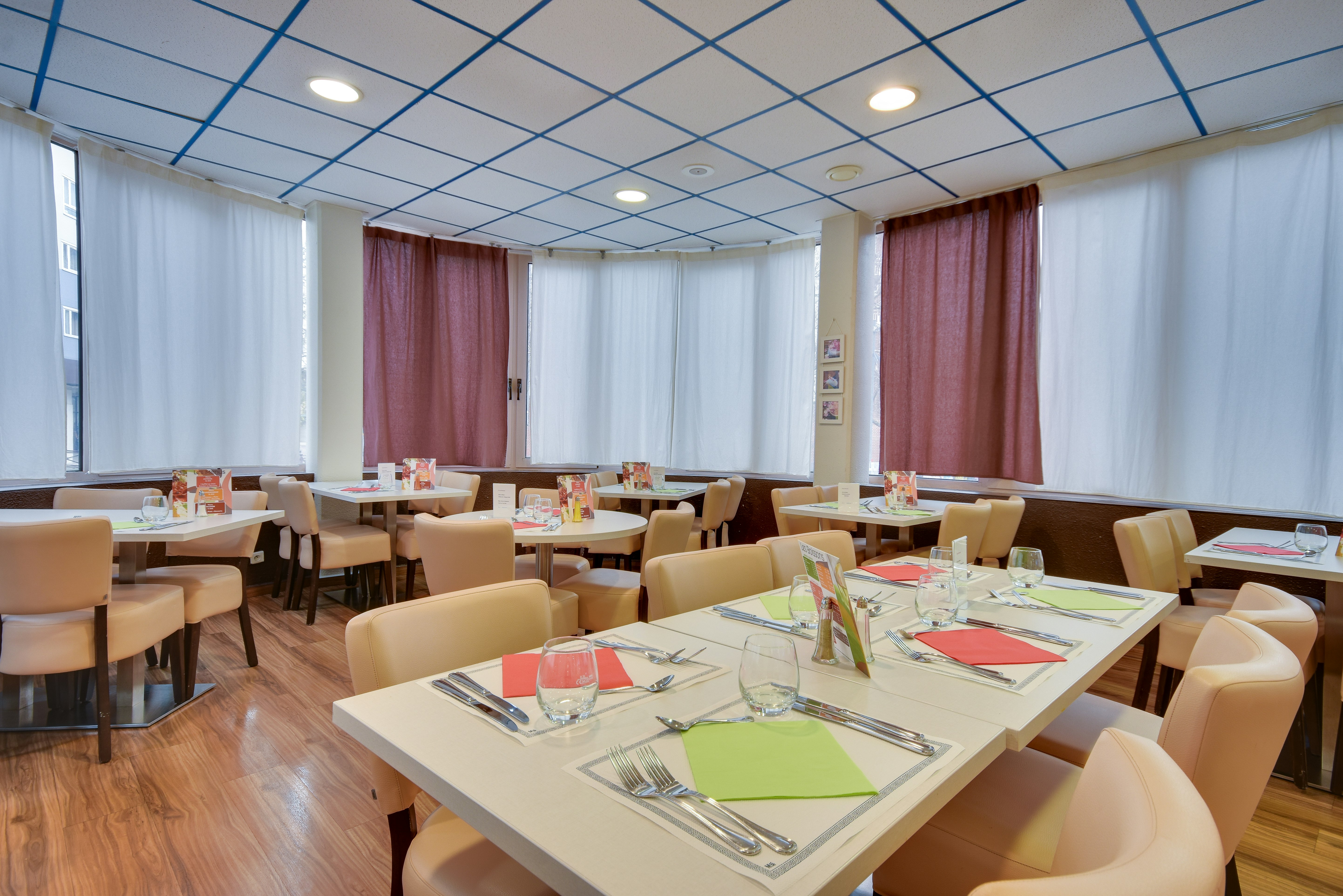 BEST HOTEL LILLE CENTRE 27/37