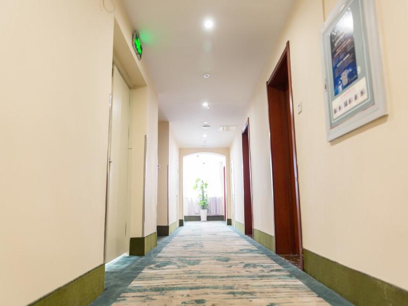 GreenTree Inn Jiangsu Suzhou Kunshan High Speed Rail Station Hengshan 3/29