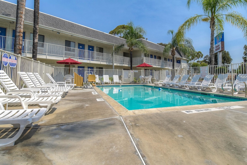 Motel6 El Cajon, CA - San Diego 7/38