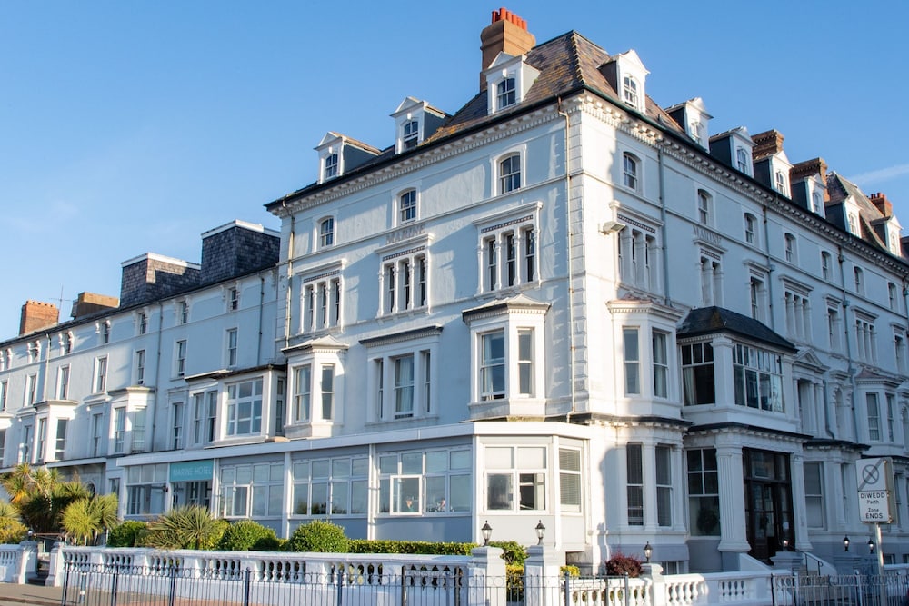 Marine Hotel in LLANDUDNO