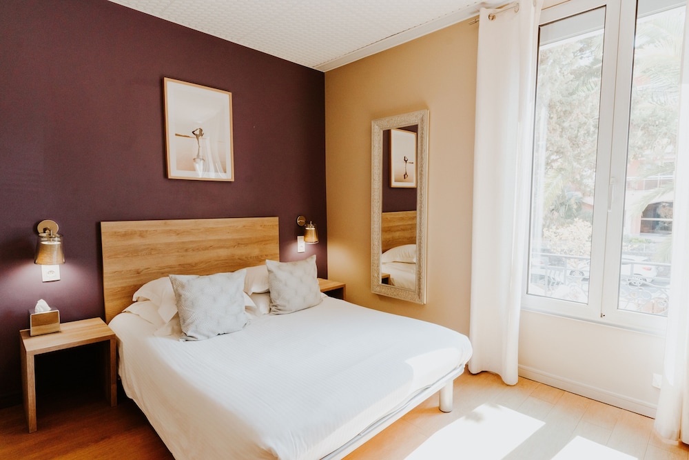 Hotel Le Petit Castel 11/47