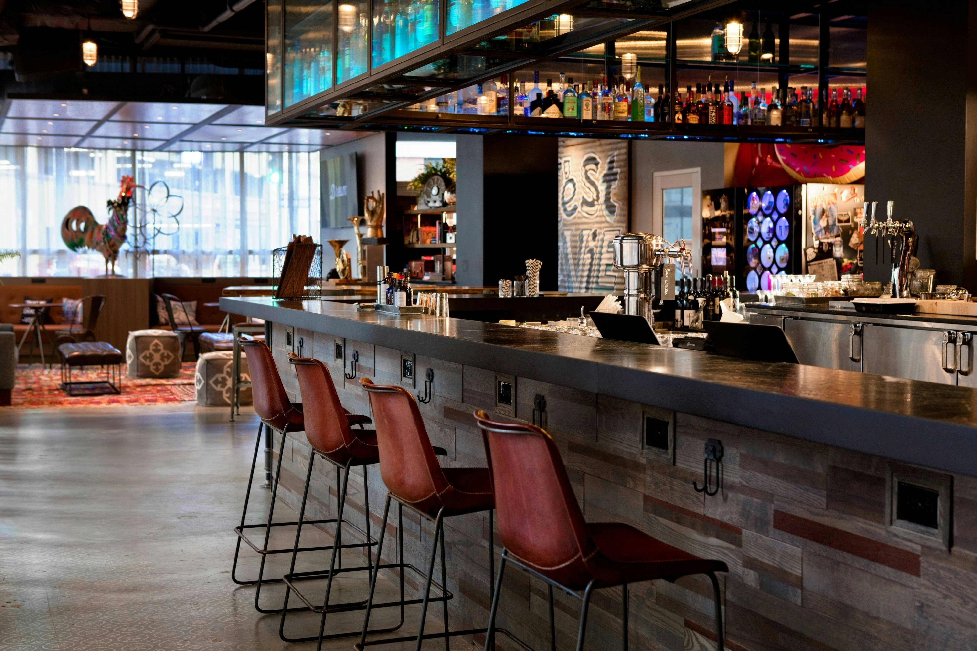 Moxy New Orleans Downtown French Quarter Area 6/8