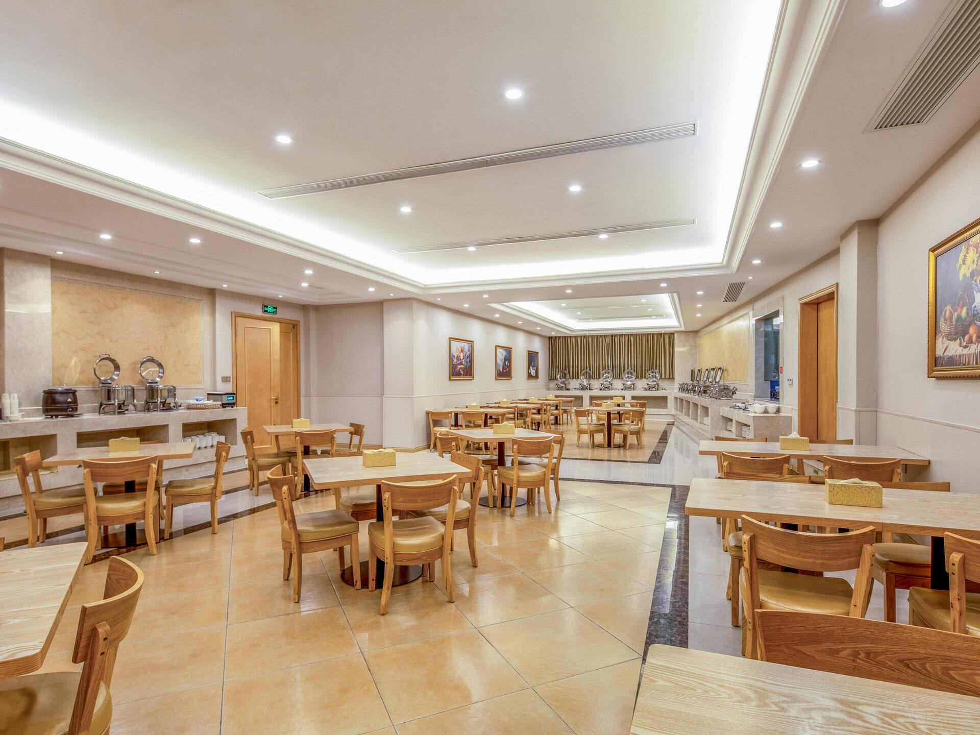 Vienna International Hotel (Xinwuzhong, Dengcheng Avenue, Xiangyang) 26/34