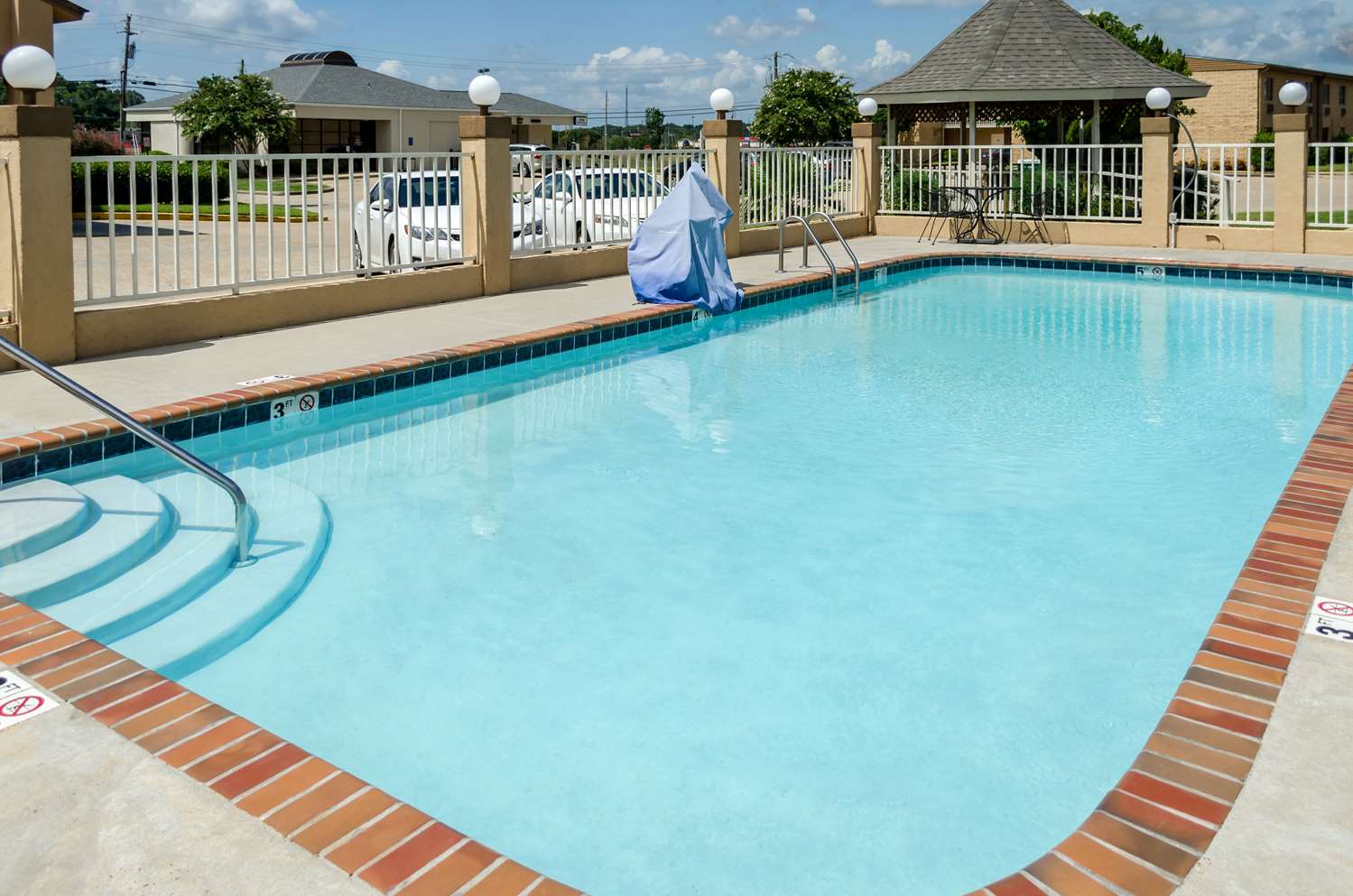 Rodeway Inn Vicksburg, MS 5/9