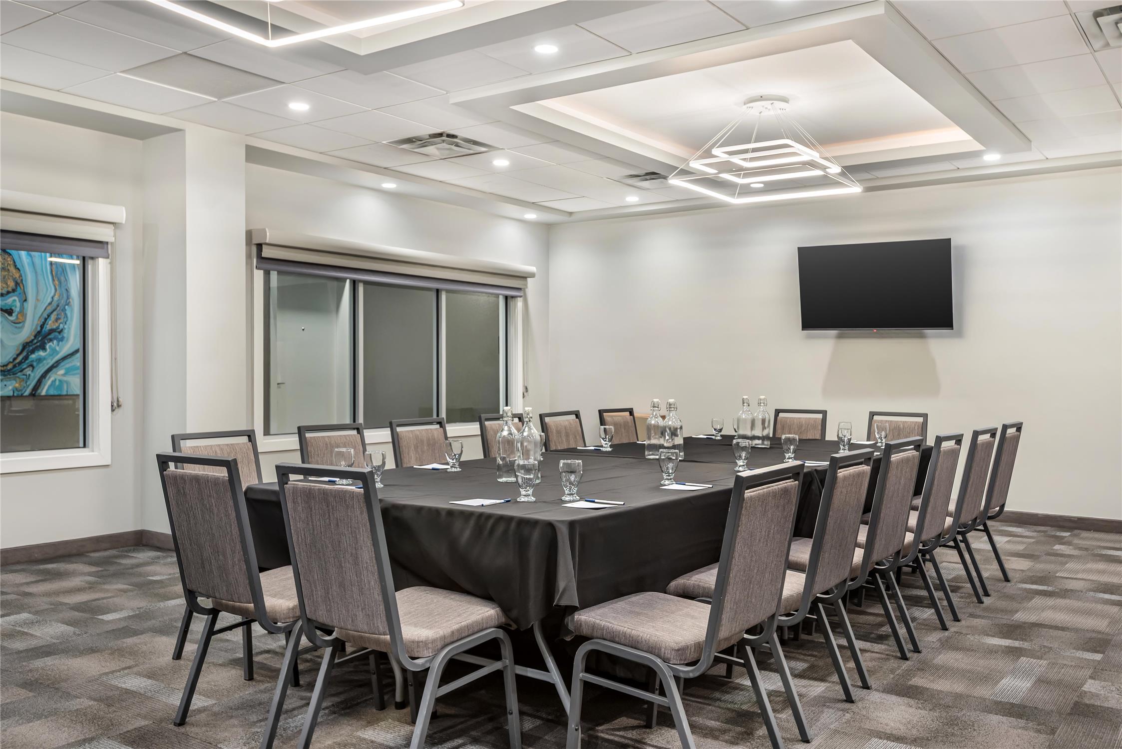 Executive Residency By Best Western Calgary City View North 50/59