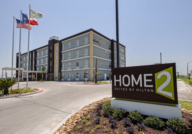 HOME2 SUITES BY HILTON PORTLAND 33/33