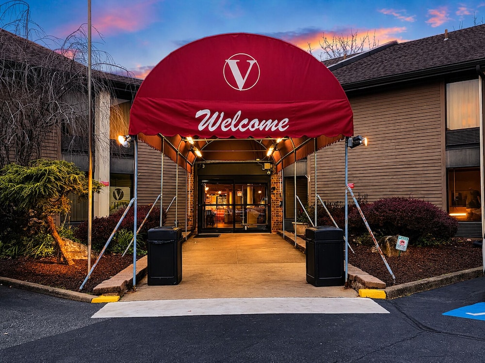 The View Inn Suites Hotel 67/69
