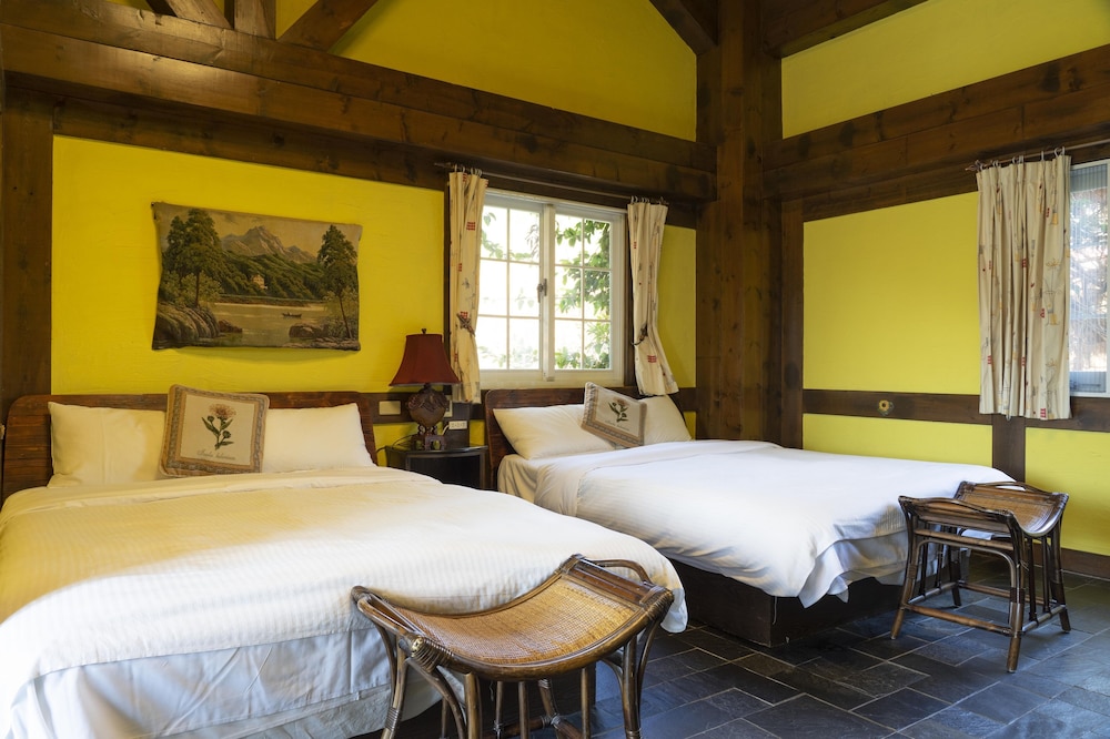 Provence Rose Lodge In Ching Jing 11/50