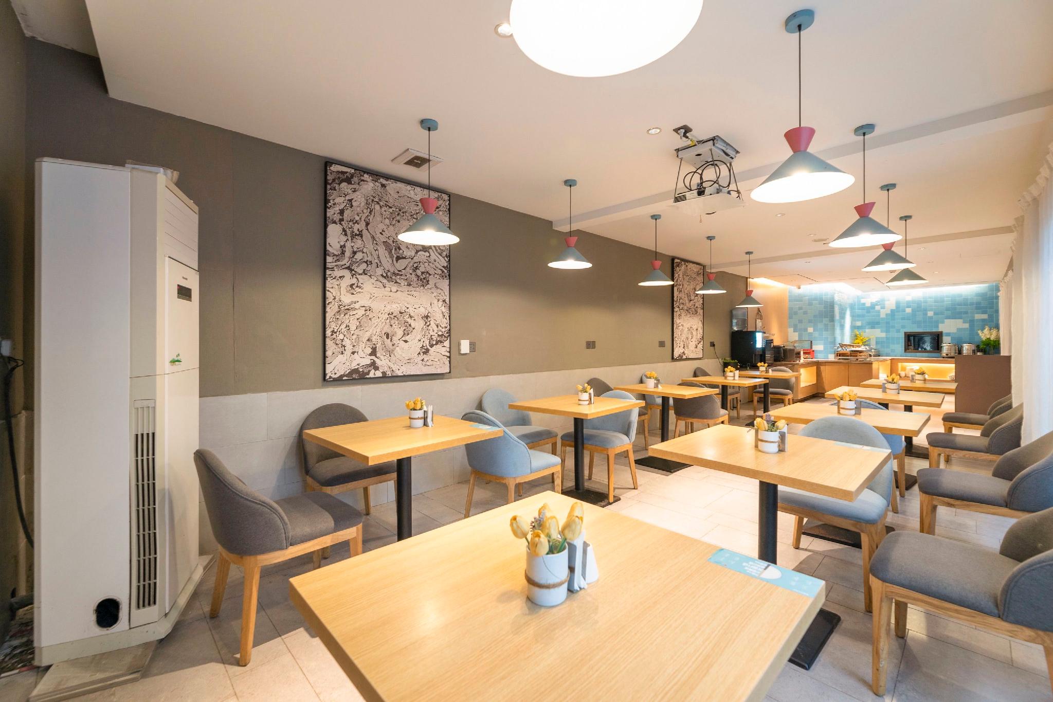 Home Inn Neo (Ningbo Railway Station) 25/31