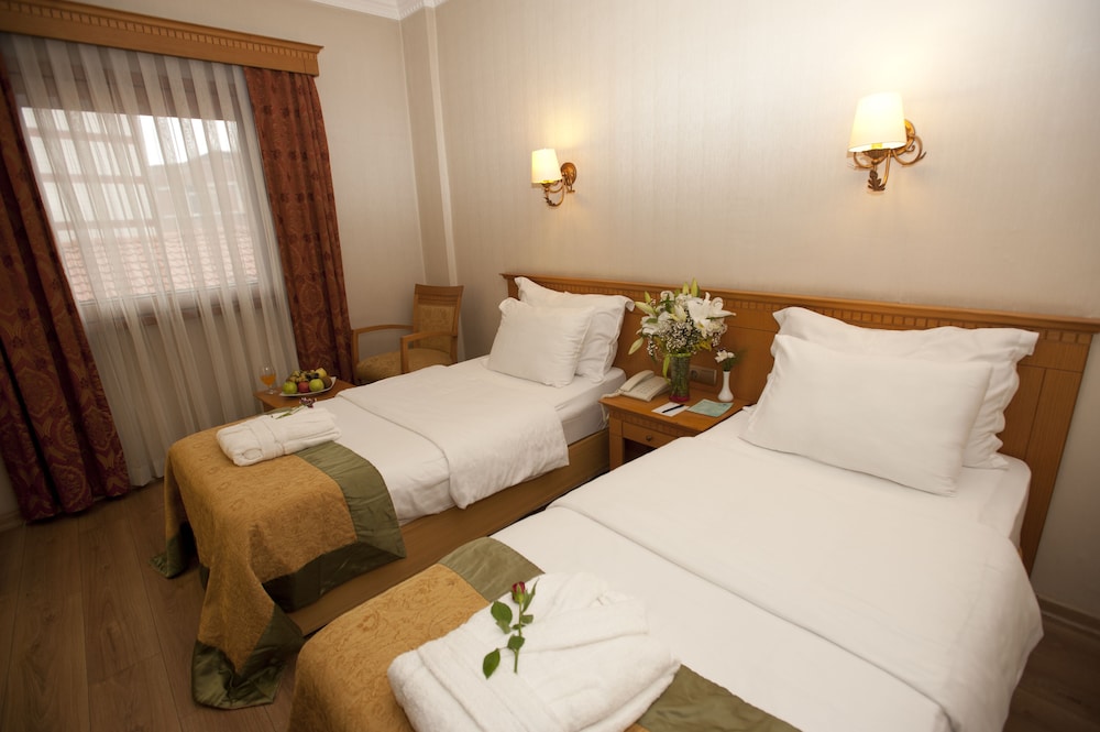 USTA PARK HOTEL 13/50