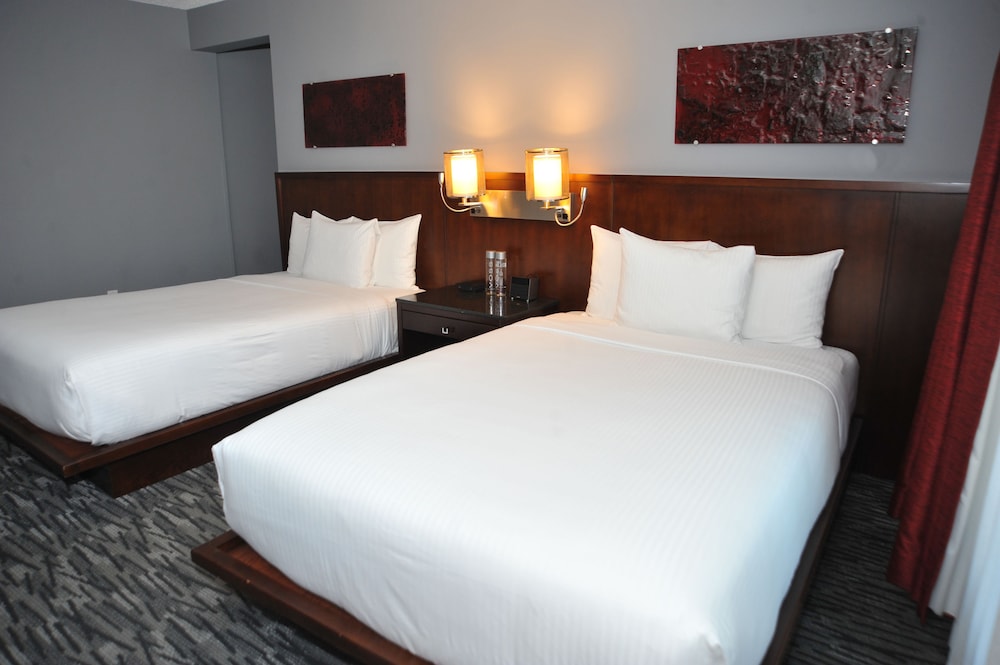 Matrix Hotel 18/66