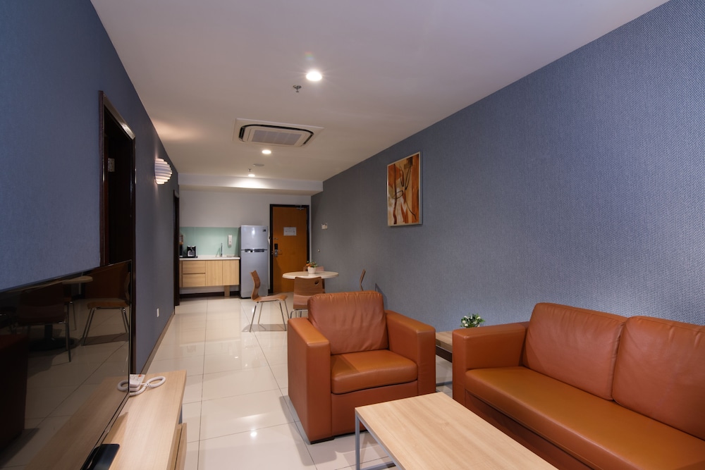One Pacific Hotel Serviced Apartments 13/20