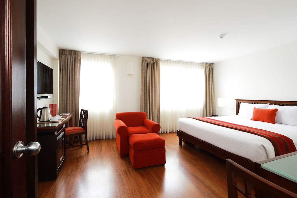 San Agustin Exclusive Hotel 11/71