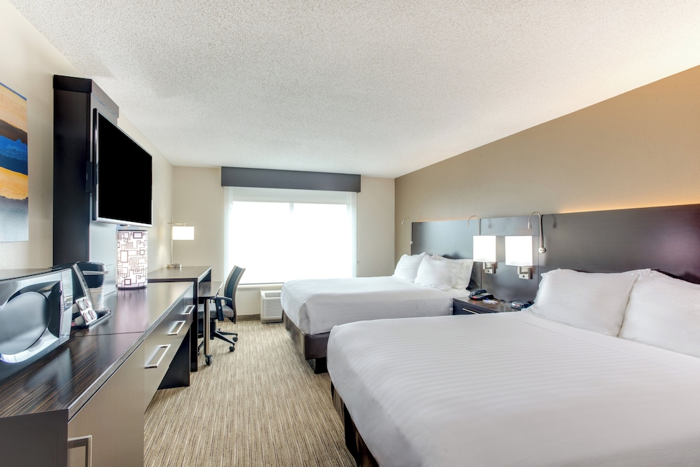 Holiday Inn Express Hotel & Suites Bethlehem 20/72