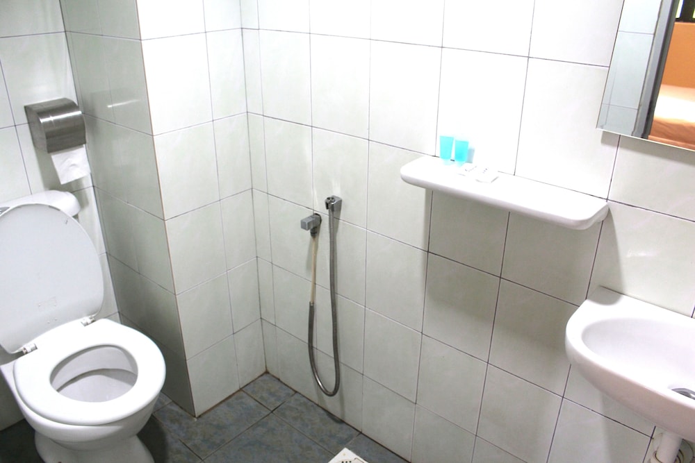 33 Hotel Cheras 14/49