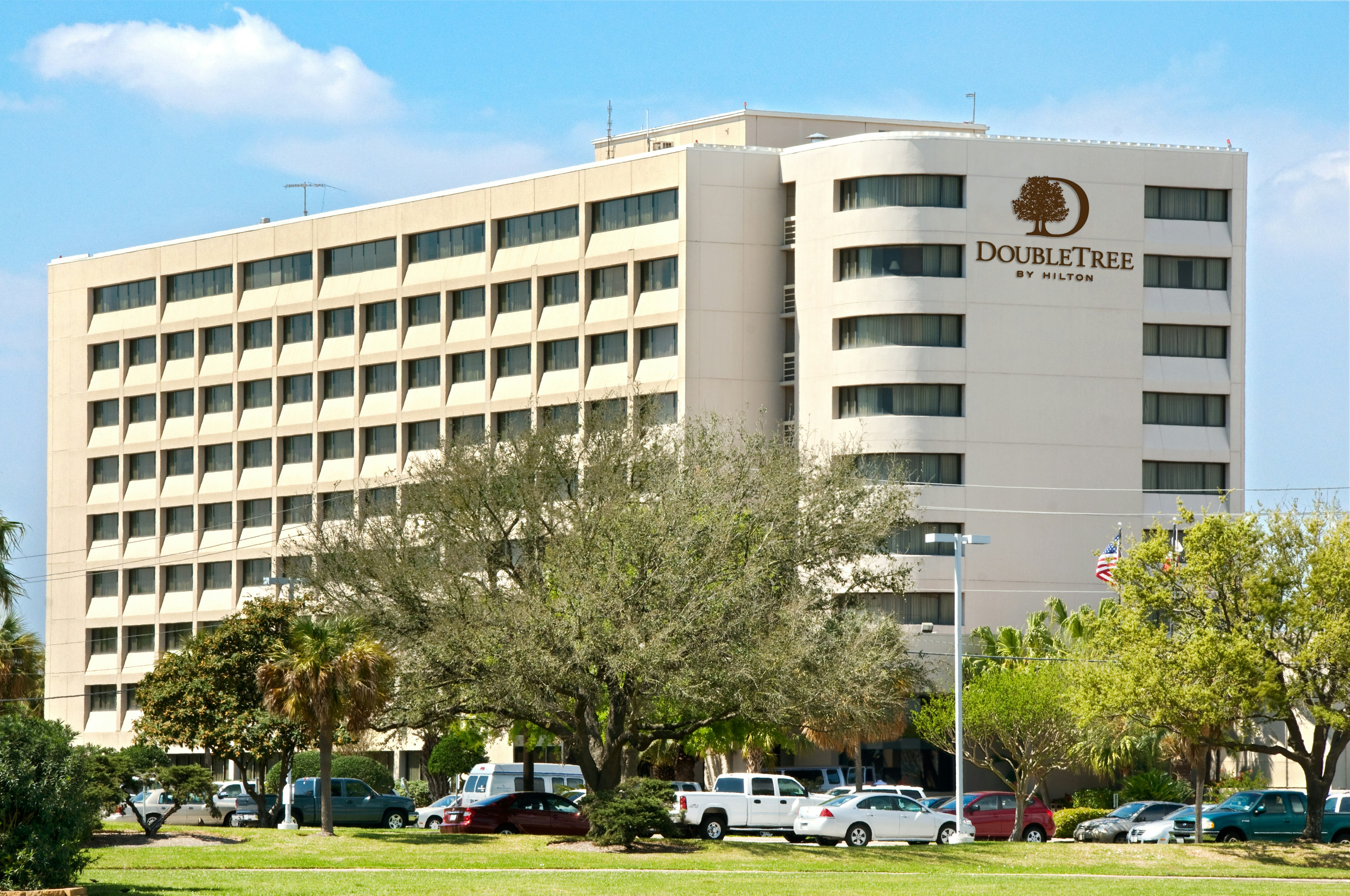 Doubletree By Hilton Houston Hobby Airport 28/28