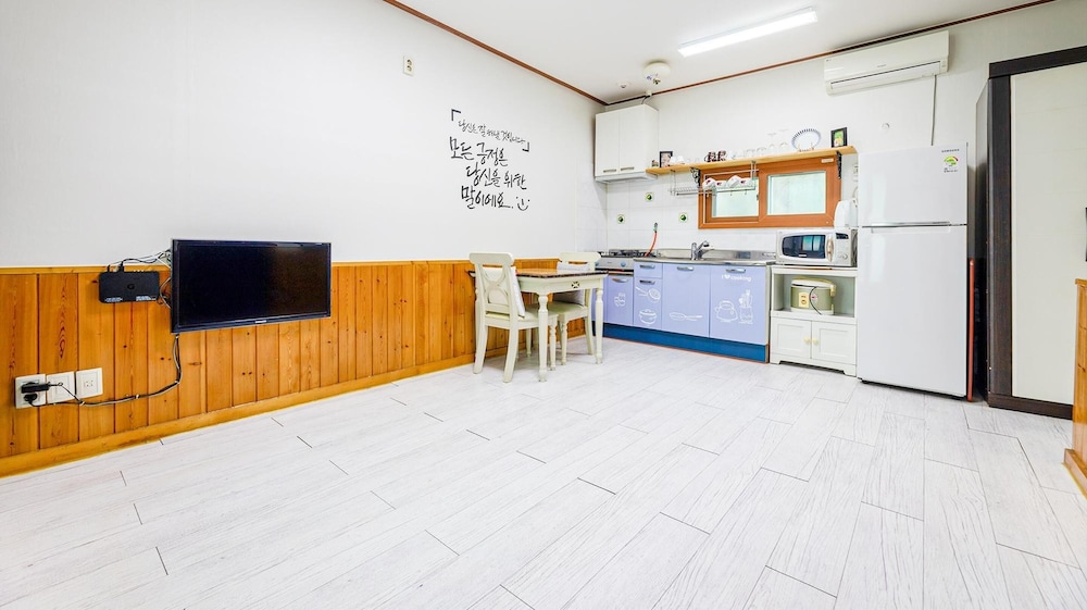 Cheongpyeong Yeoul Pension 7/50