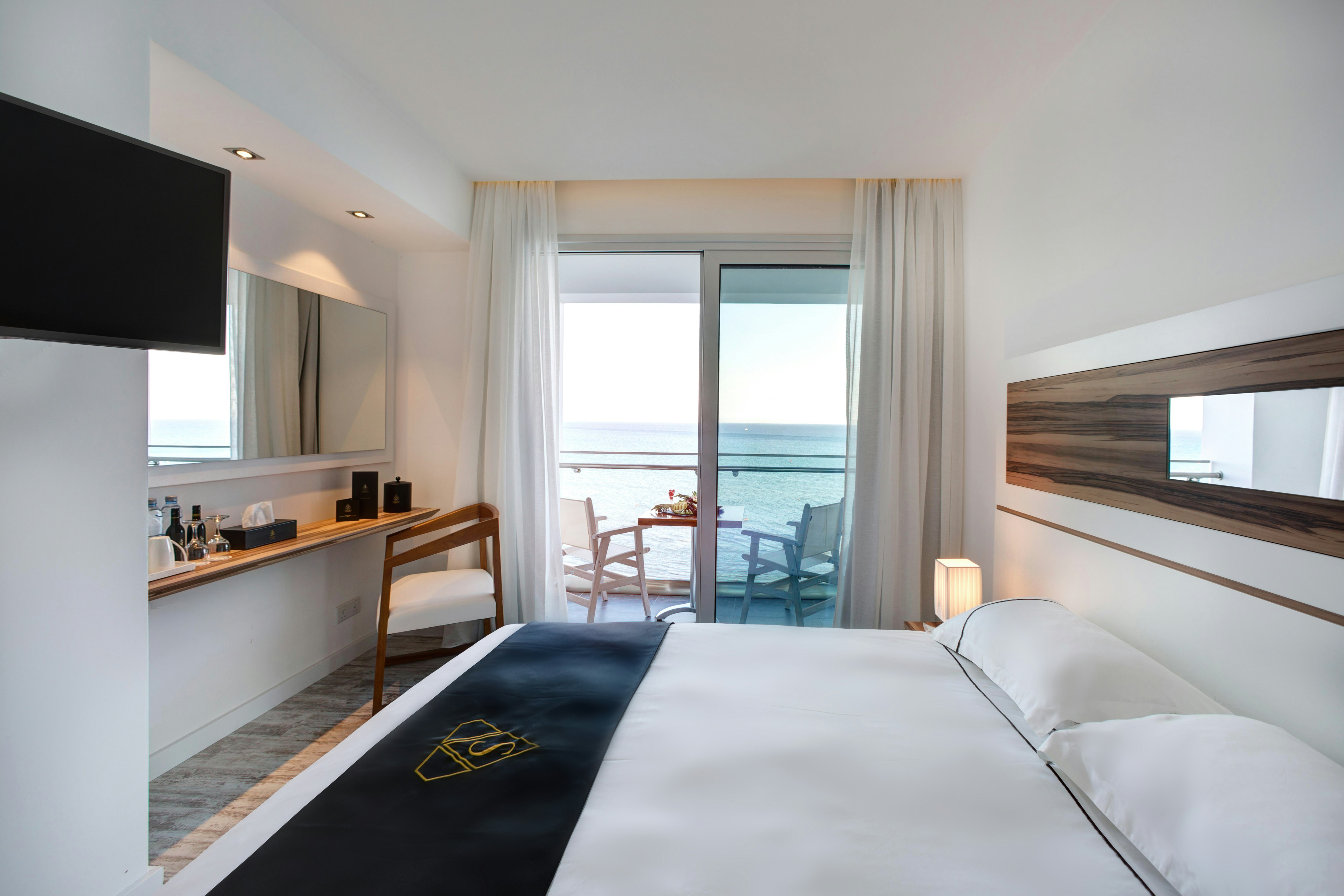 The Ciao Stelio Deluxe Hotel - Adults Only 14/65