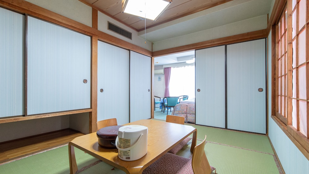 AQUA GARDEN HOTEL FUKUMARU 35/57