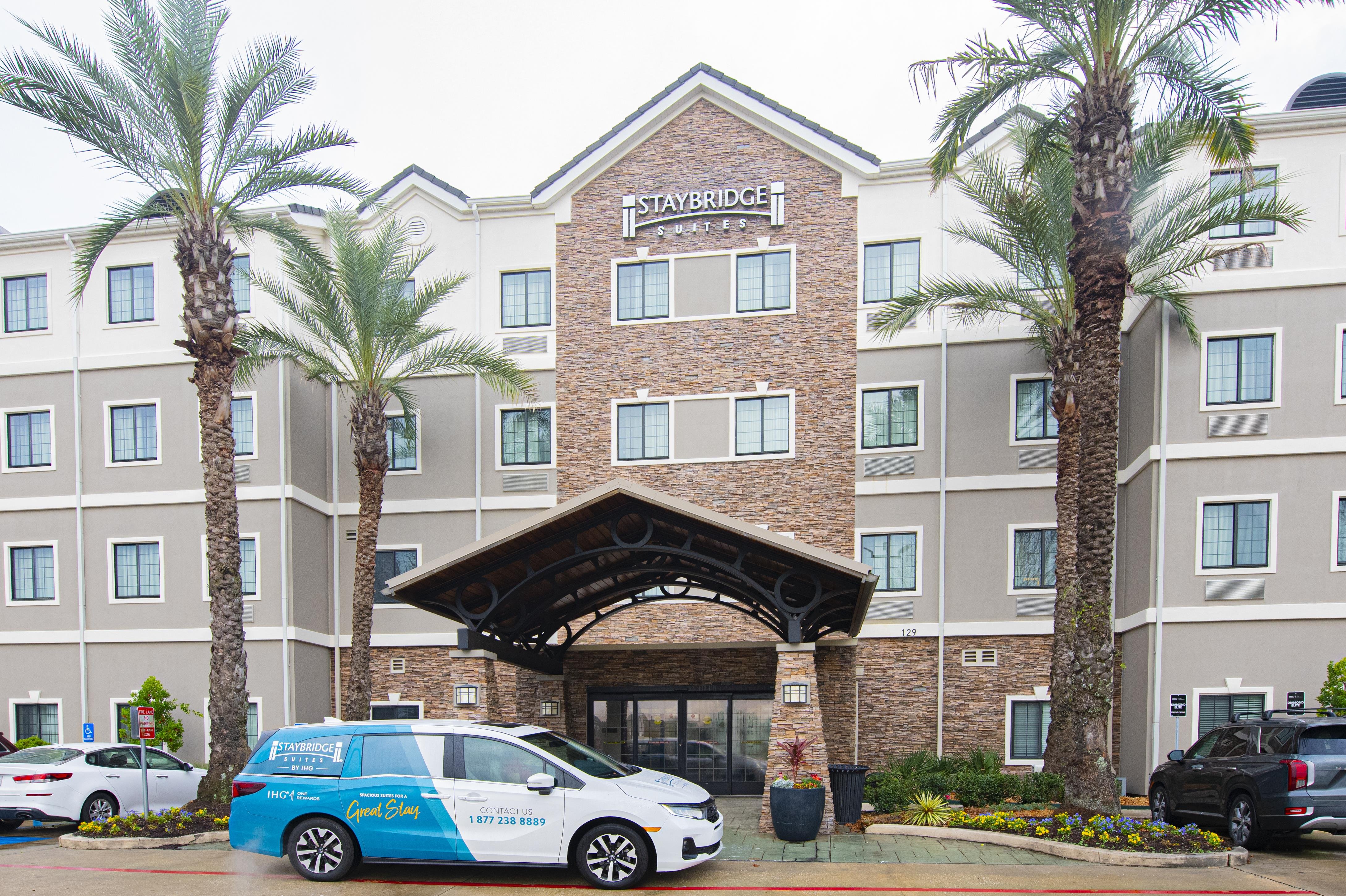 Staybridge Suites Lafayette Airport 55/63