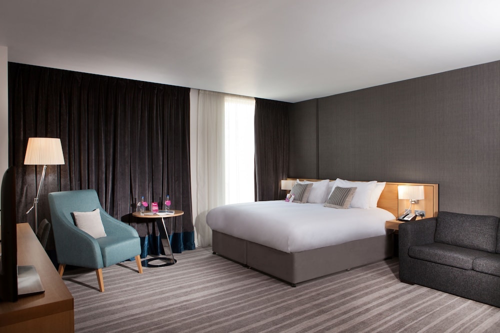 CROWNE PLAZA NEWCASTLE - STEPHENSON QUARTER 14/74