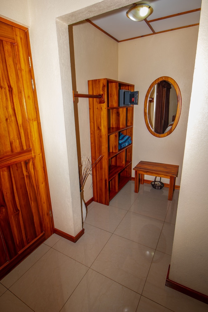 Hotel La Rosa De America 45/70