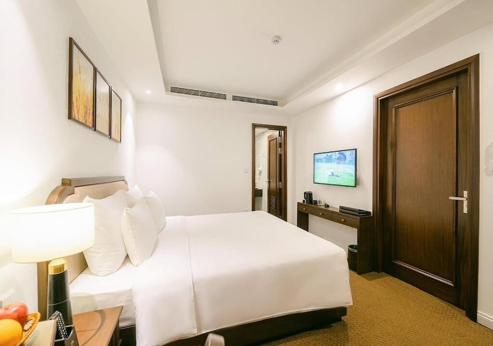 Hanoi Marigold Hotel 14/40