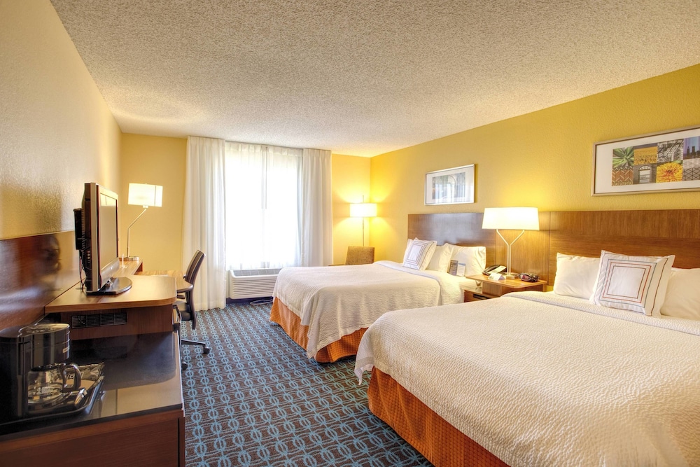 Fairfield Inn Las Cruces 16/44