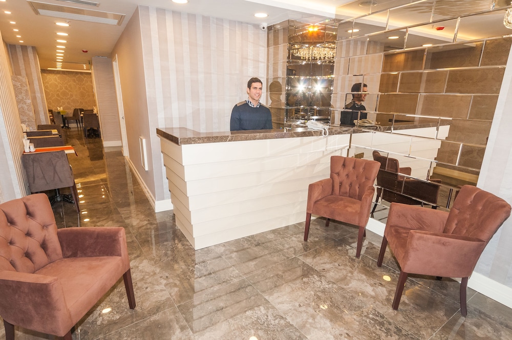 Park Grazza Hotel 4/43