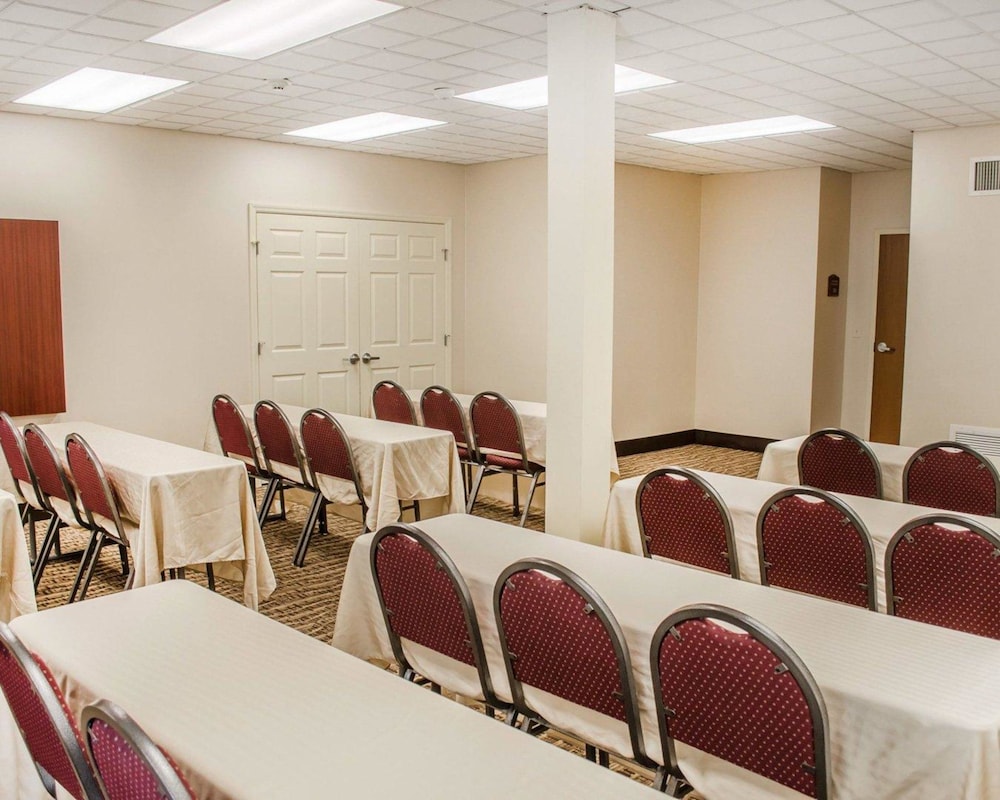 Comfort Inn & Suites Crestview South 37/43