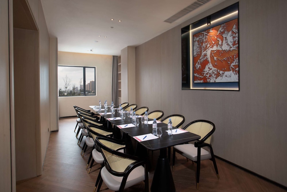 Ramada by Wyndham Huizhou Double Moon Bay 28/28