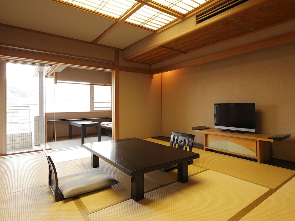 Atami Season Hotel 43/50