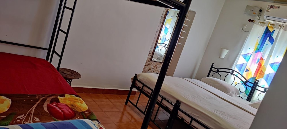 Hilias Retreat 26/50