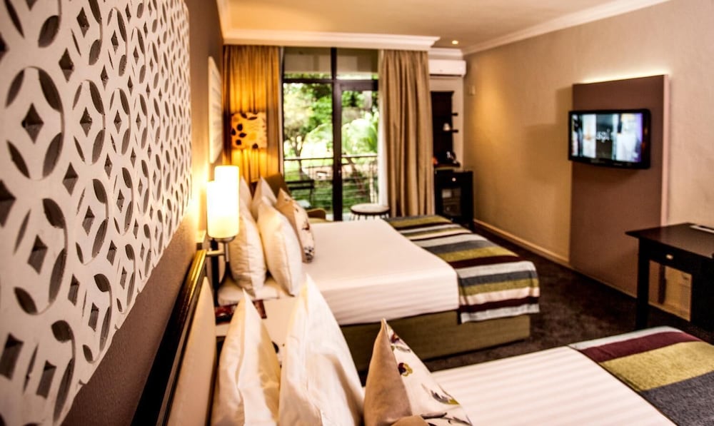 Sabi River Sun Resort 12/44