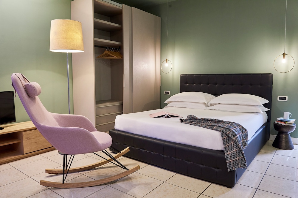 Leopoldo Residence 18/50