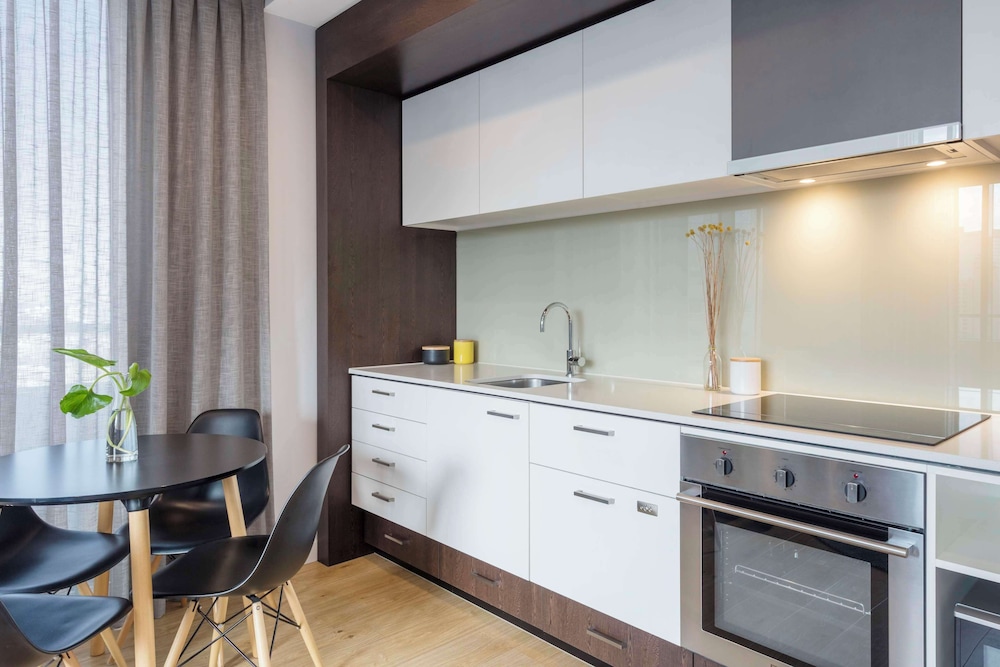 Oaks Melbourne Southbank Suites 6/47
