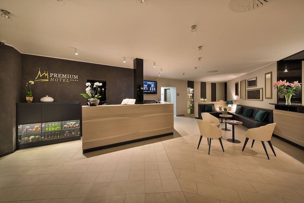 PREMIUM Hotel 10/69