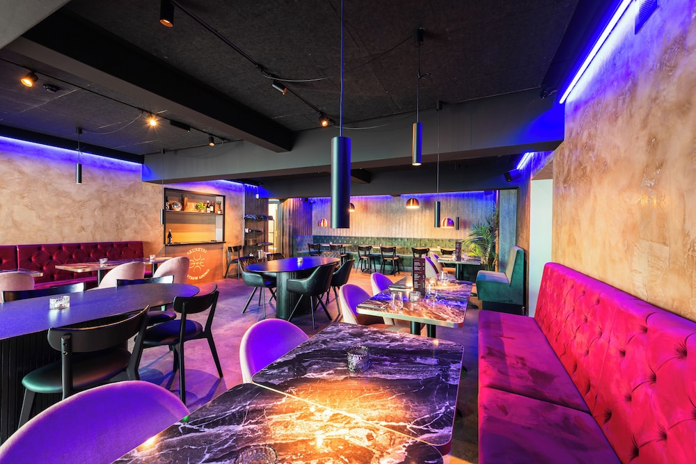 Centrum Hotel 36/50