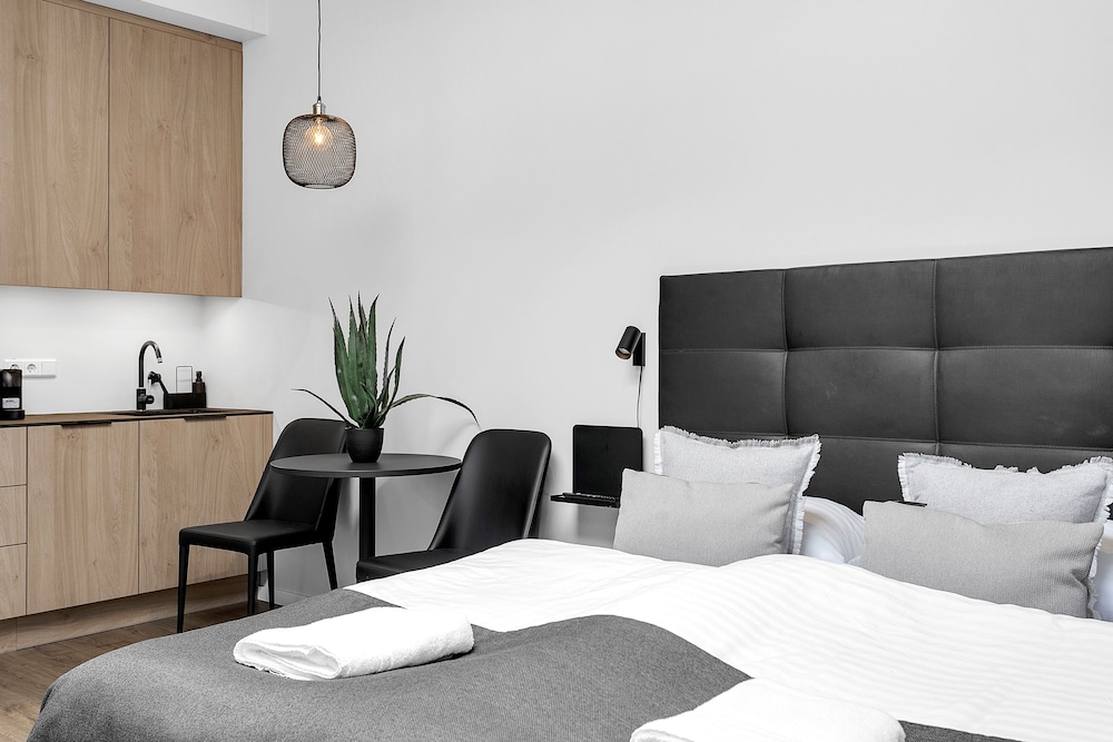 OK Hotel 45/66