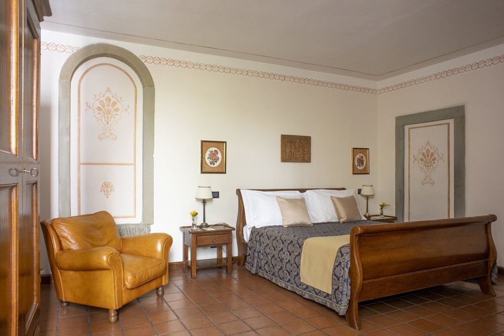 DELUXE, DOUBLE BED