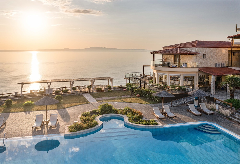 Blue Bay Halkidiki 39/49