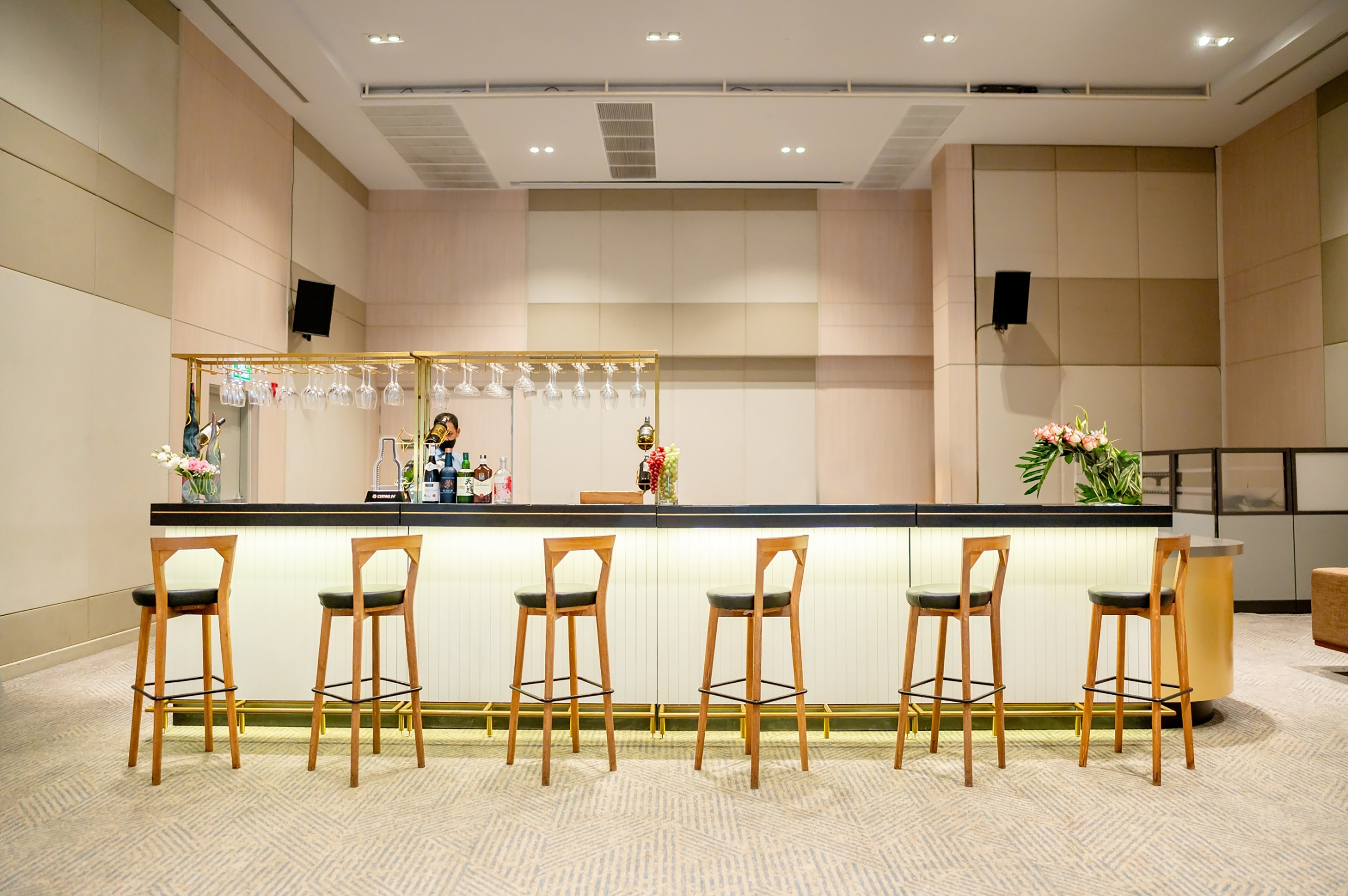 Oakwood Hotel Residence Sri Racha 48/83