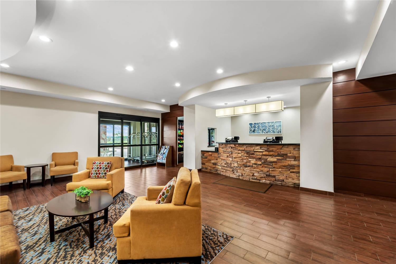 Mainstay Suites Lufkin 24/32